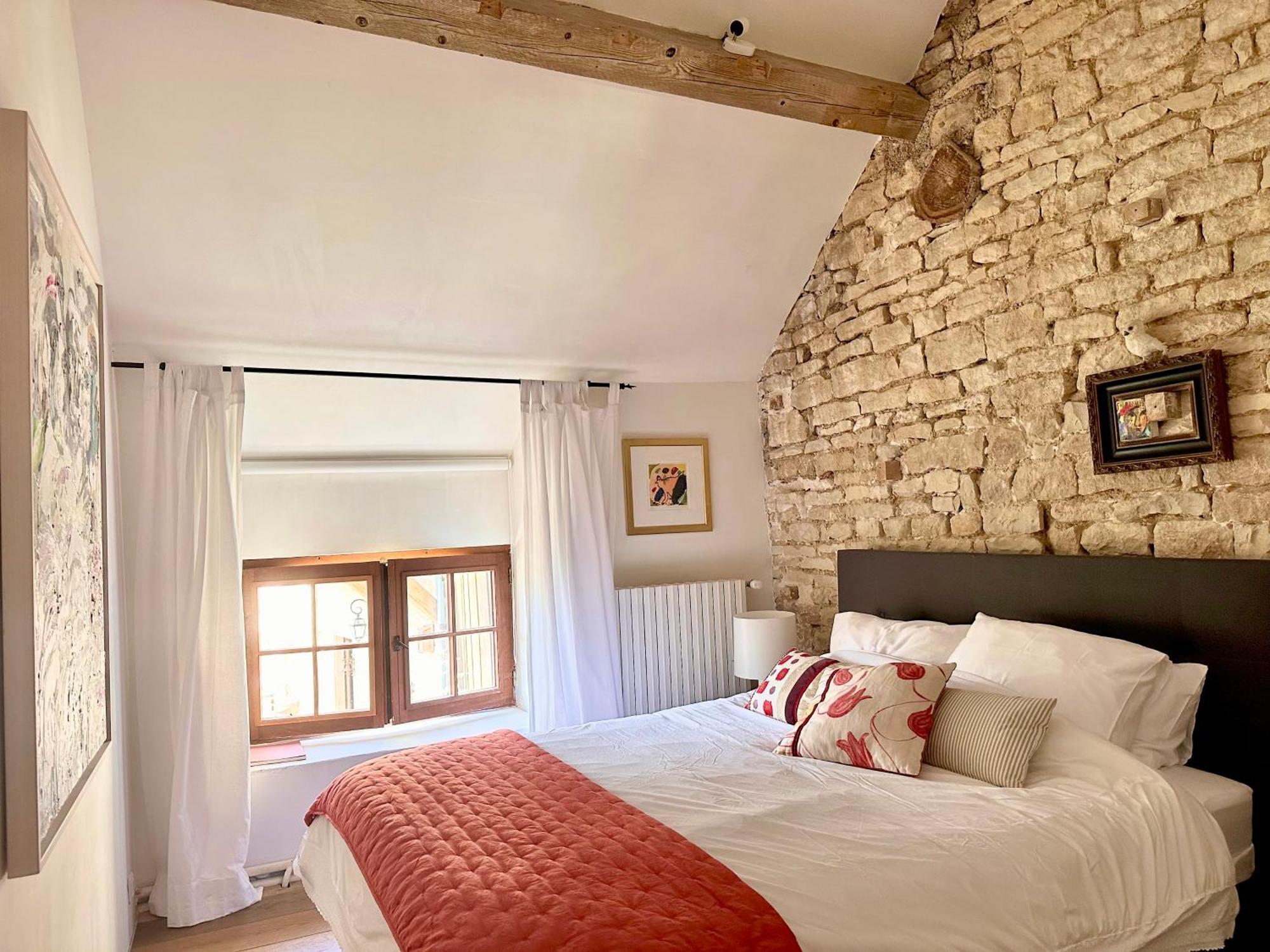 Bed and Breakfast La Cour Des Delices Gigny  Exteriér fotografie